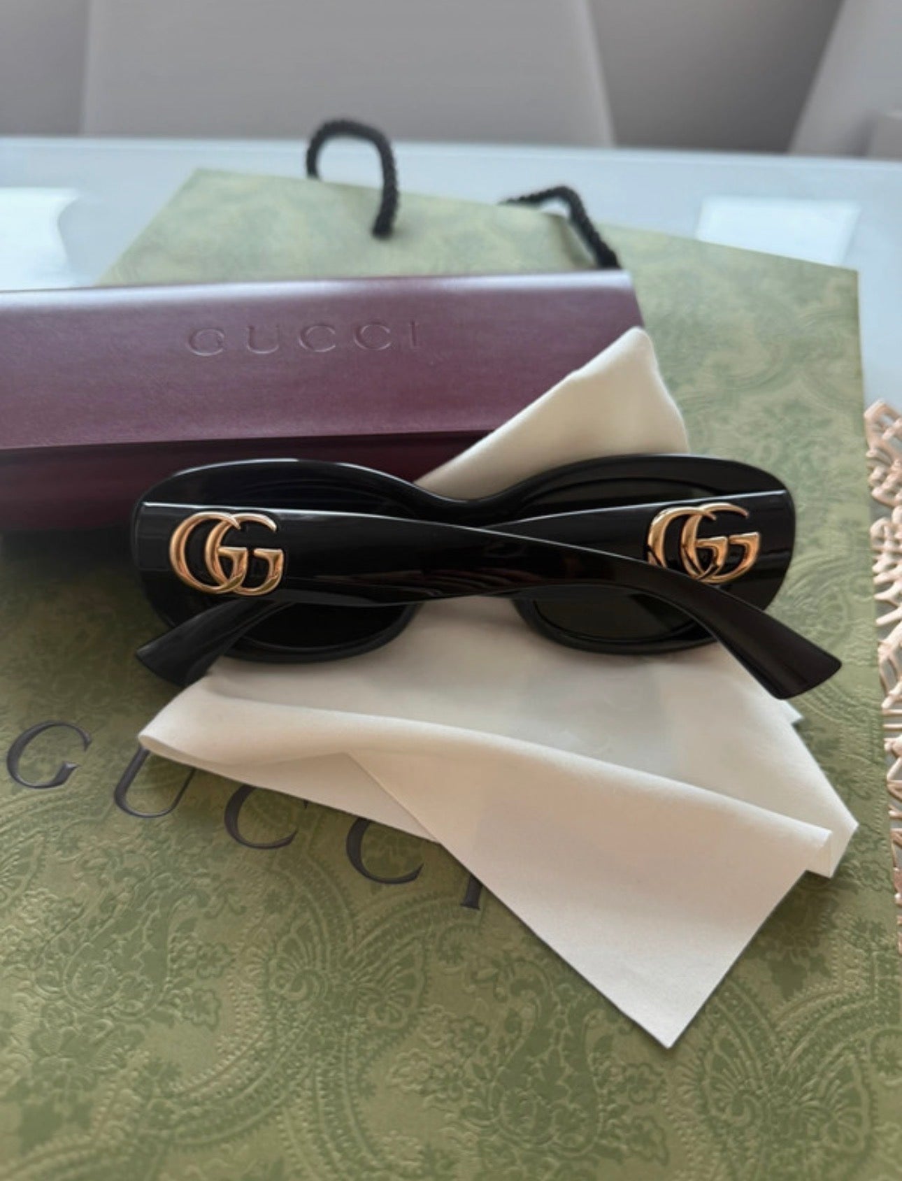 Gucci Napszemuveg GG1829SK 001